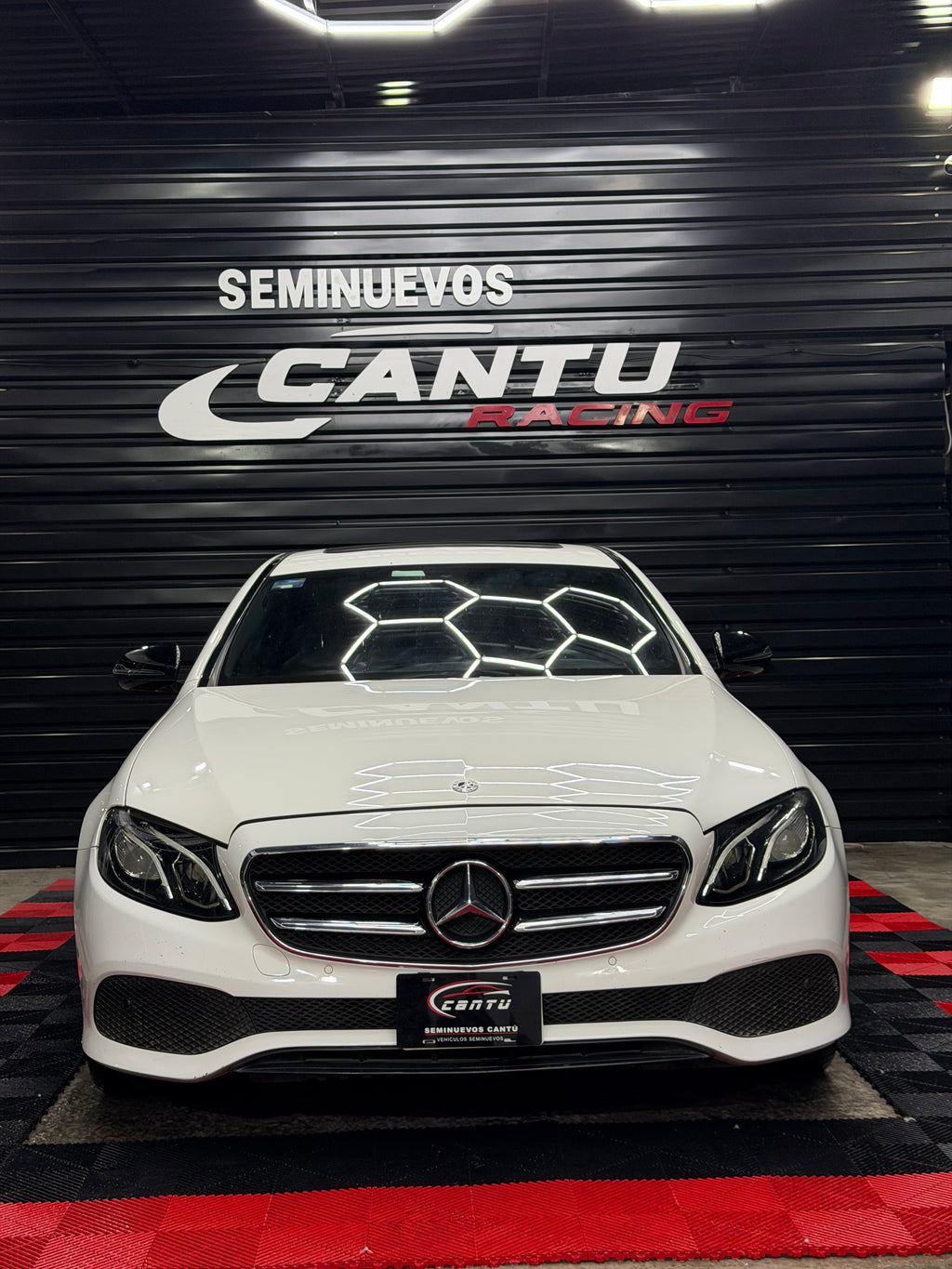 Mercedes E-250